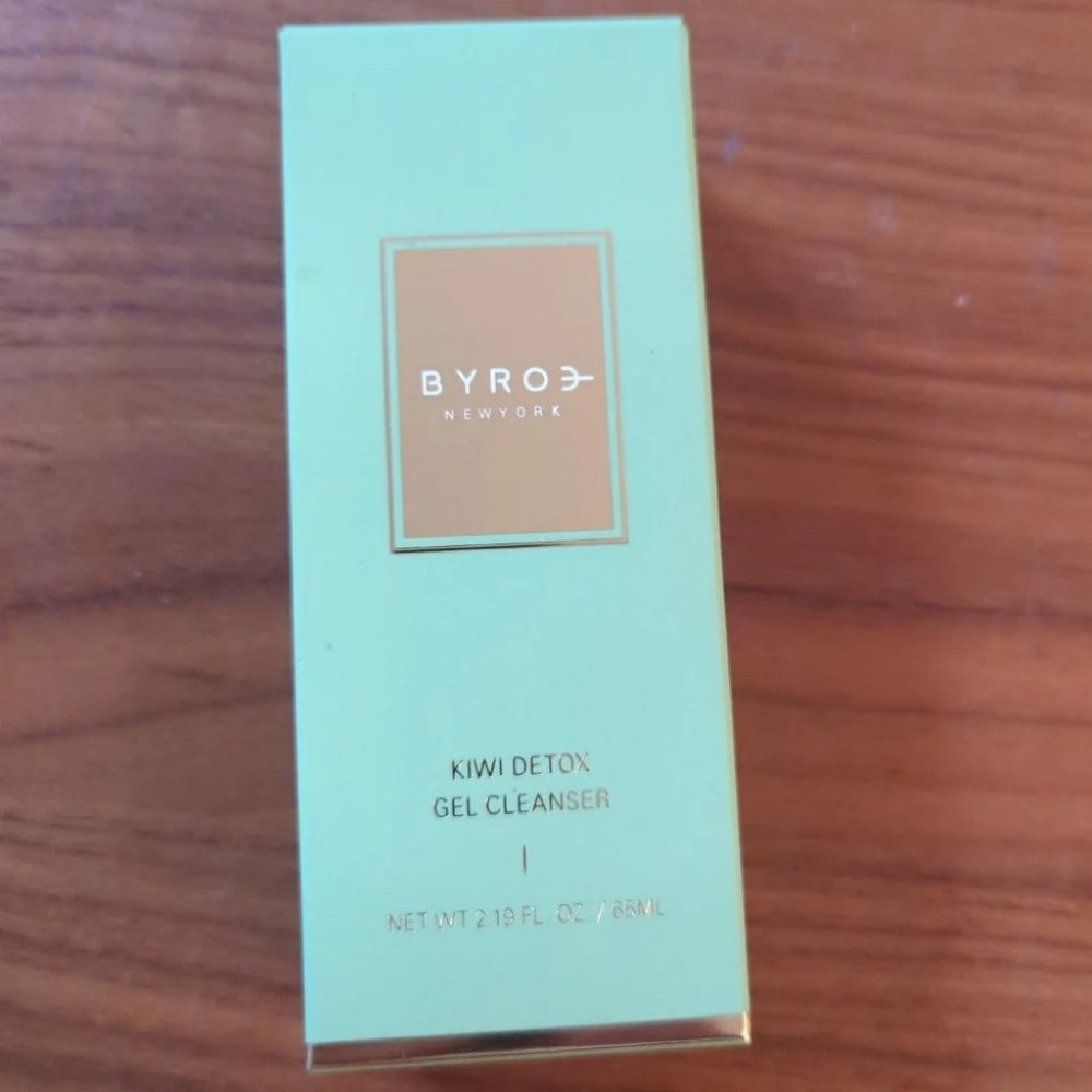 Byroe Kiwi Detox Cleaner